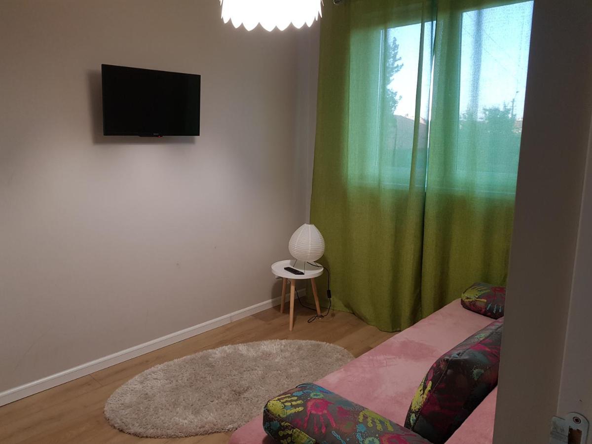 Sunshine Apartament Târgu-Mureş Rum bild